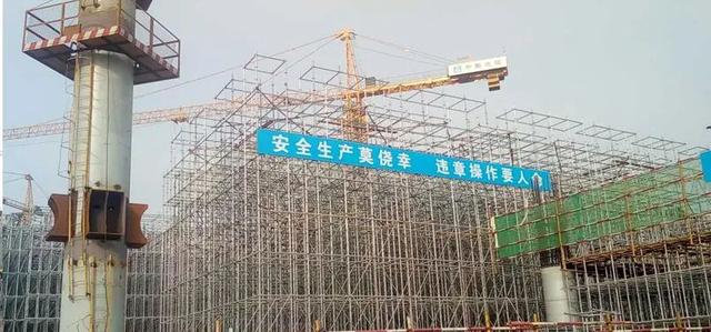 傳統(tǒng)腳手架正在向盤扣腳手架轉(zhuǎn)型！(圖2)